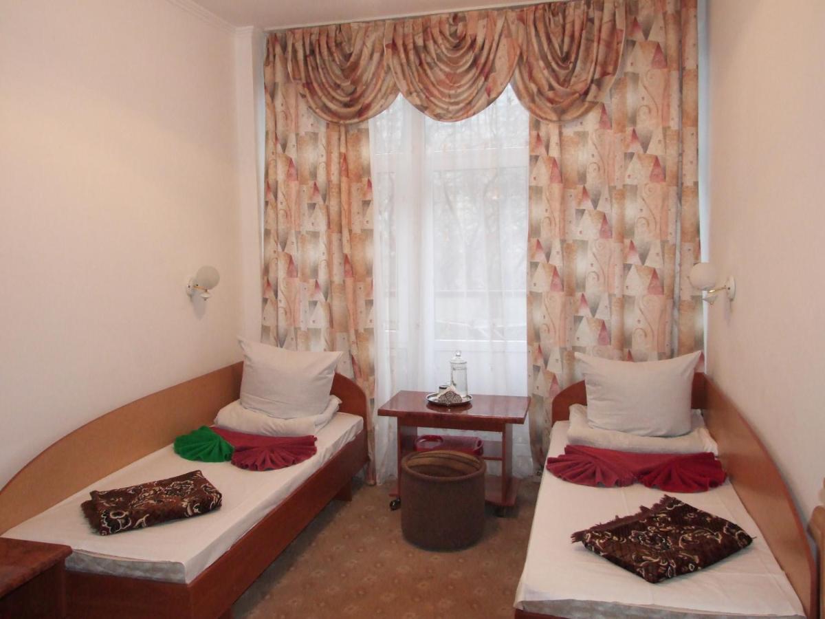 Sanatoriy Kristall Truszkavec Szoba fotó
